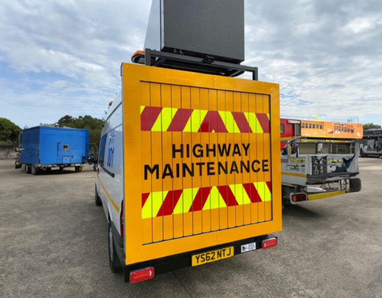 Enhanced mobile carriageway closure EMCC 1