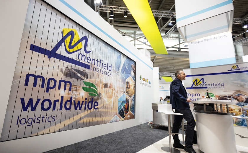 Three message exhibition sign